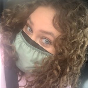 Meet your Posher, Samantha